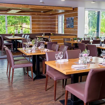 托什温德4号酒店 酒店 巴特武尔察赫